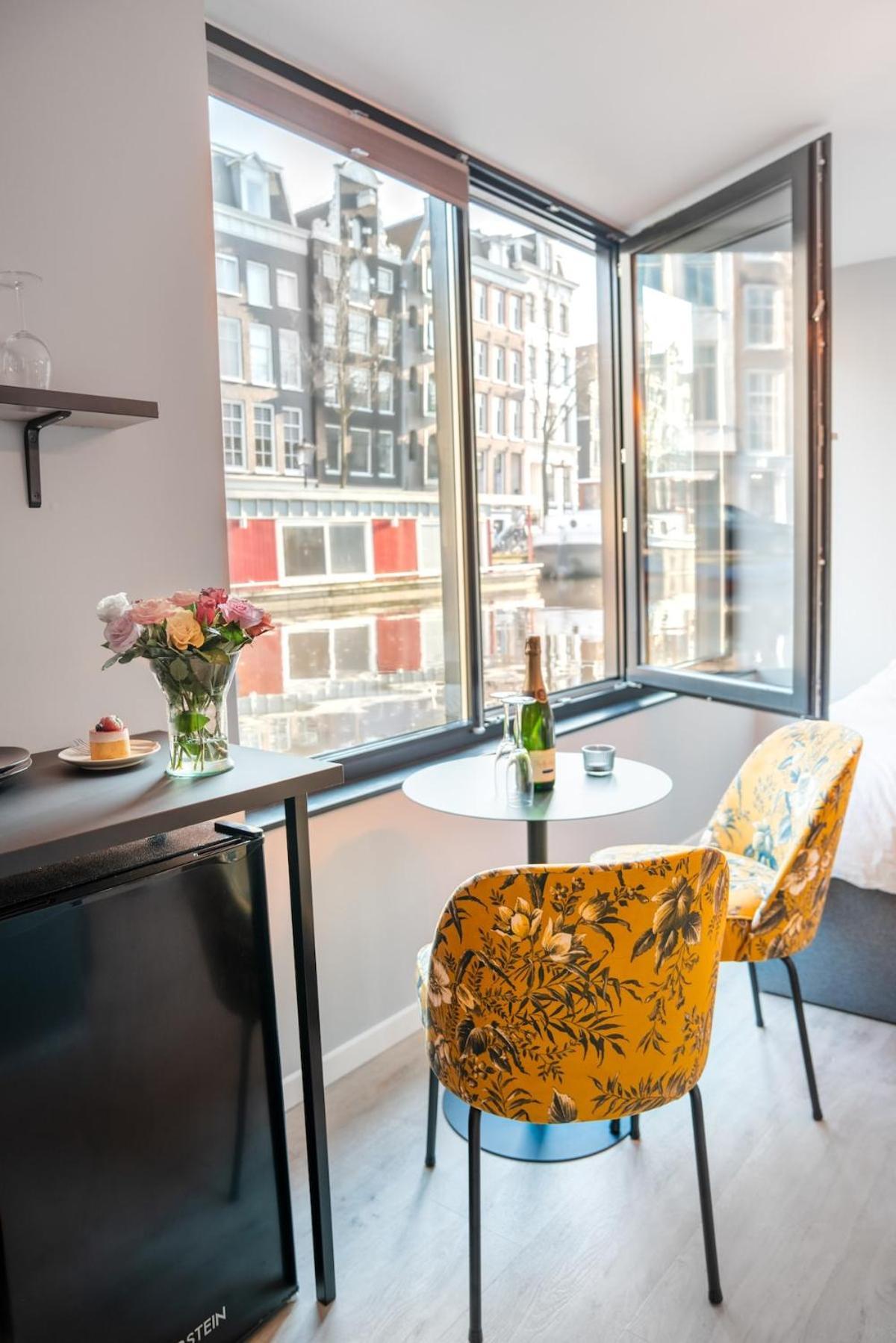 2 Houseboat Suites Amsterdam Prinsengracht מראה חיצוני תמונה